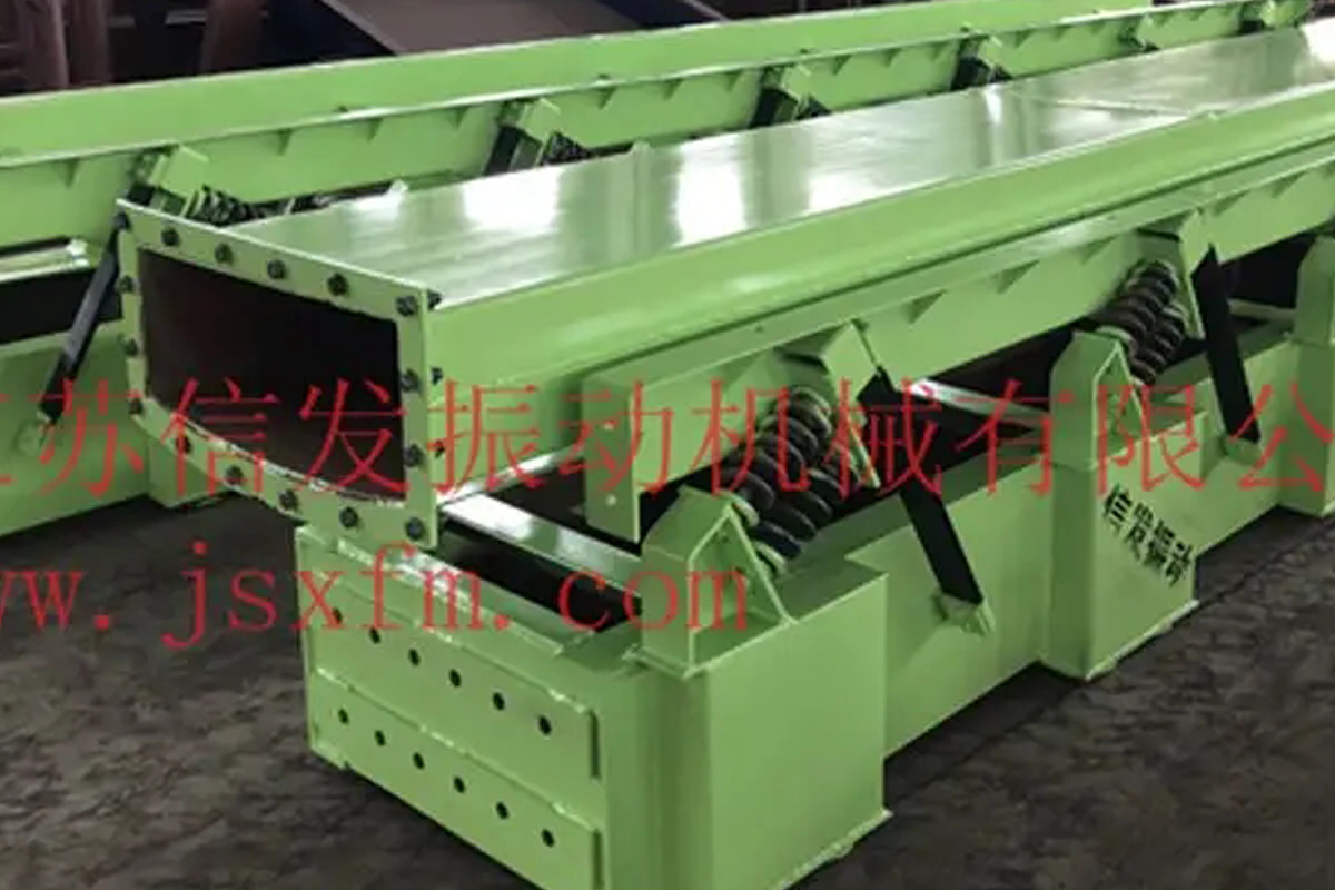 什么是慣性振動(dòng)熱料輸送機(jī)，有哪些特點(diǎn)